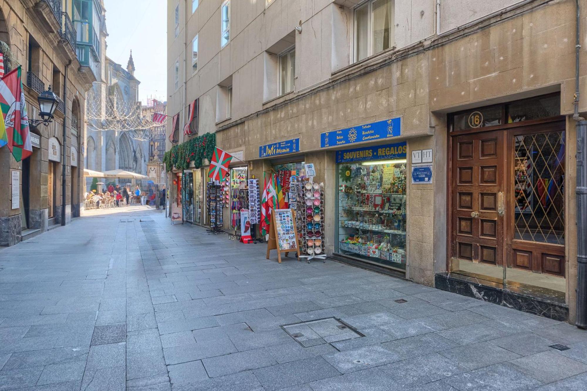 דירות Lujoso Piso En Casco Viejo. Bilbao. Free Wifi. מראה חיצוני תמונה